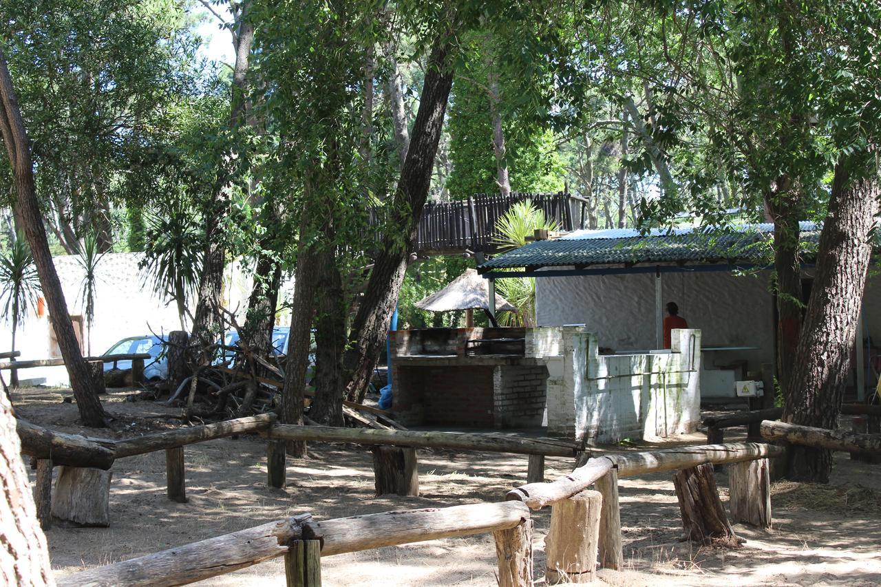 Ramma Camping Hostel Villa Gesell Bagian luar foto