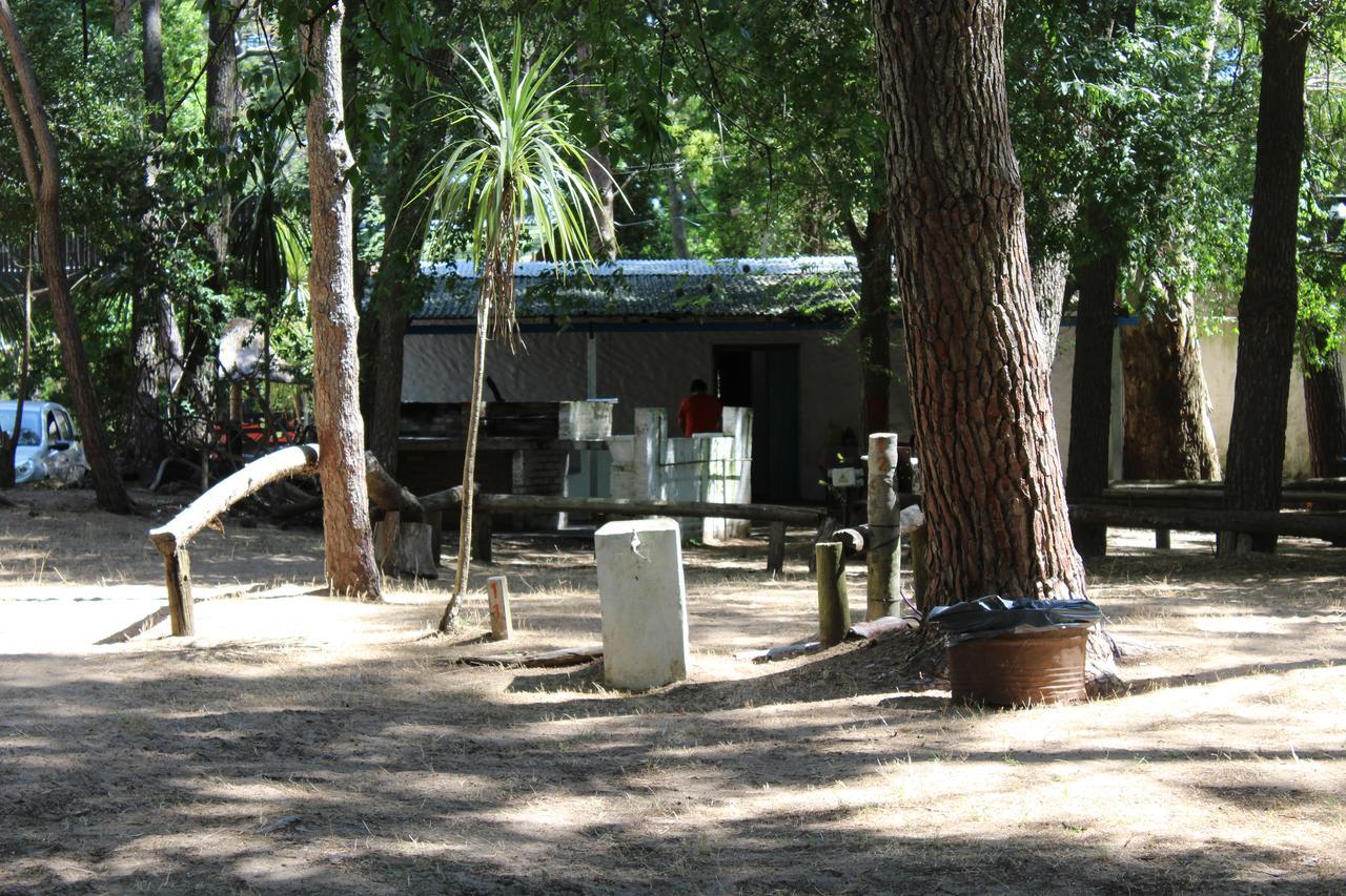 Ramma Camping Hostel Villa Gesell Bagian luar foto